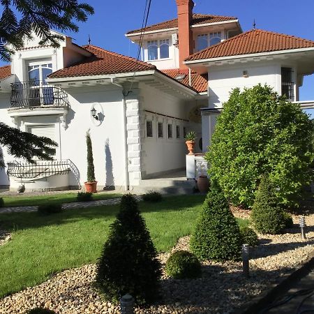 3 Bedroom Private Floor In Luxury Mansion Budapešť Exteriér fotografie